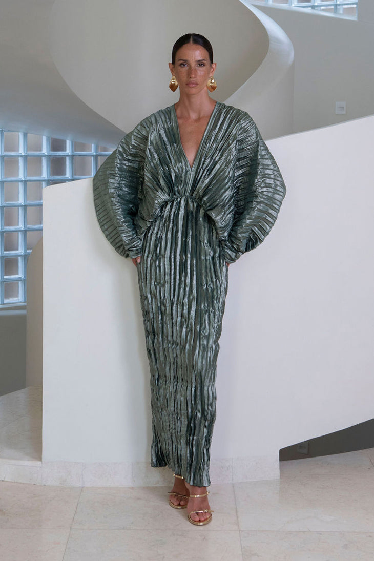De Luxe Gown - Oil Shine