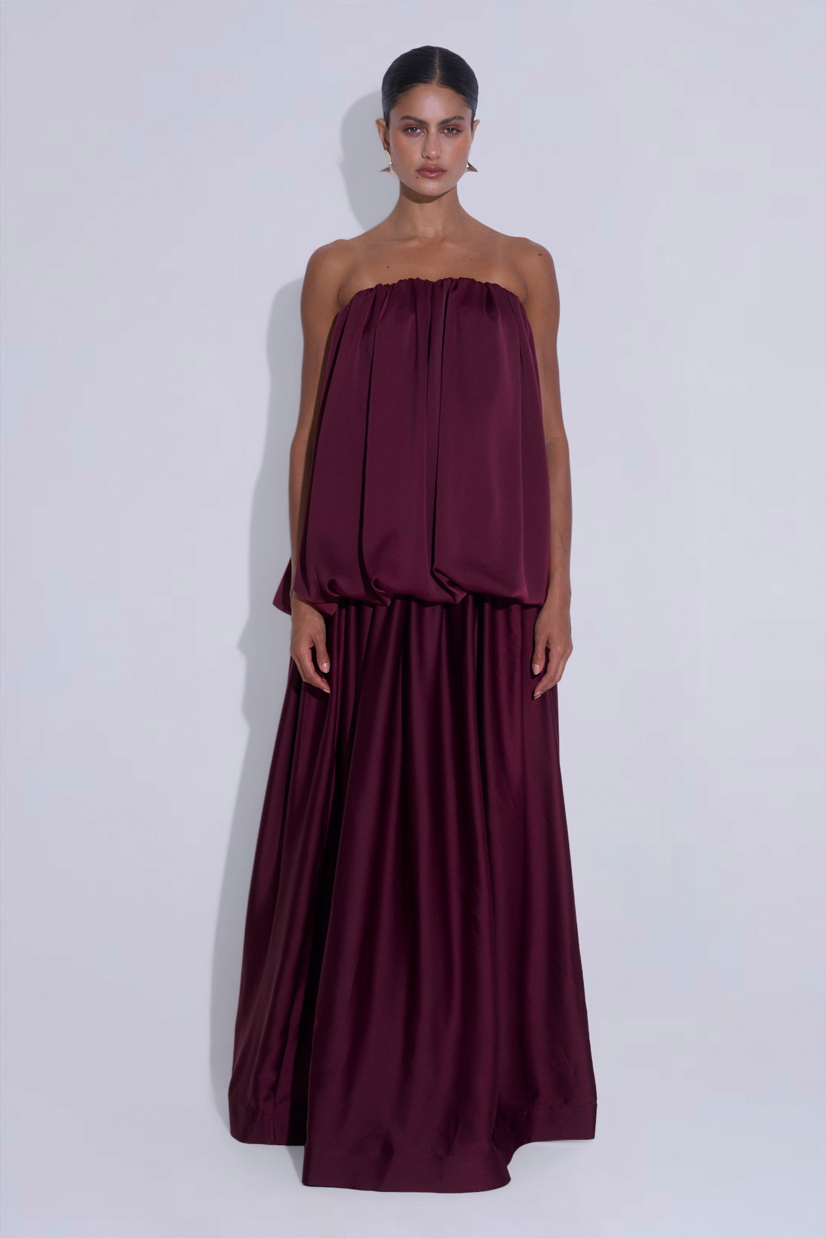Reine Gown - Wine