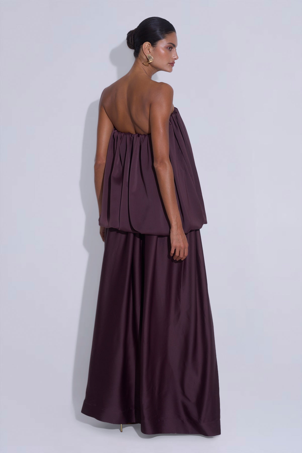 Reine Gown - Mahogany
