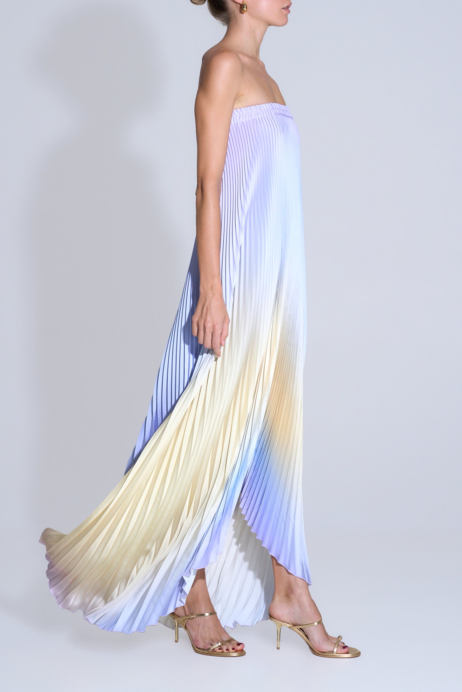 Anthropologie ★ L'IDEE Bisous Pleated Ombre Maxi Dress L'IDÉE Bisous Strapless Pleated Ombre Maxi Dress | Anthropologie