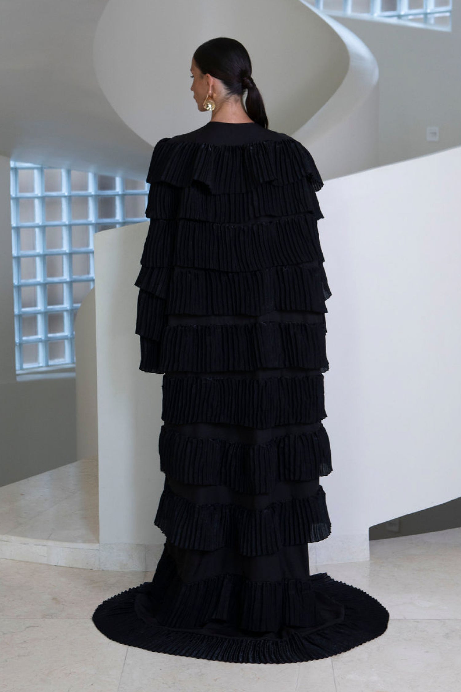 Goddess Cape Gown - Noir