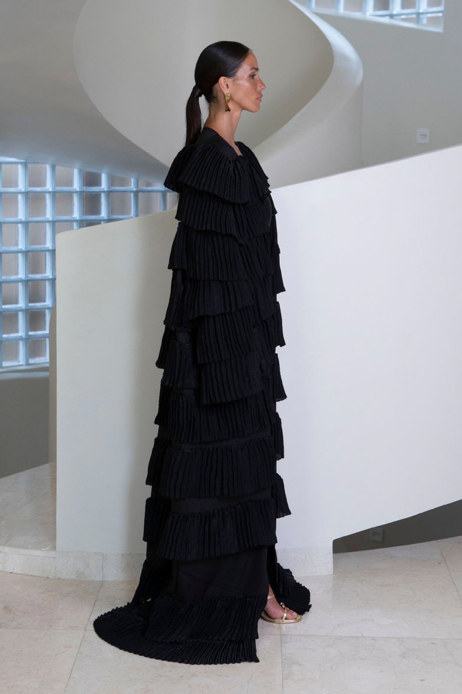 Goddess Cape Gown - Noir
