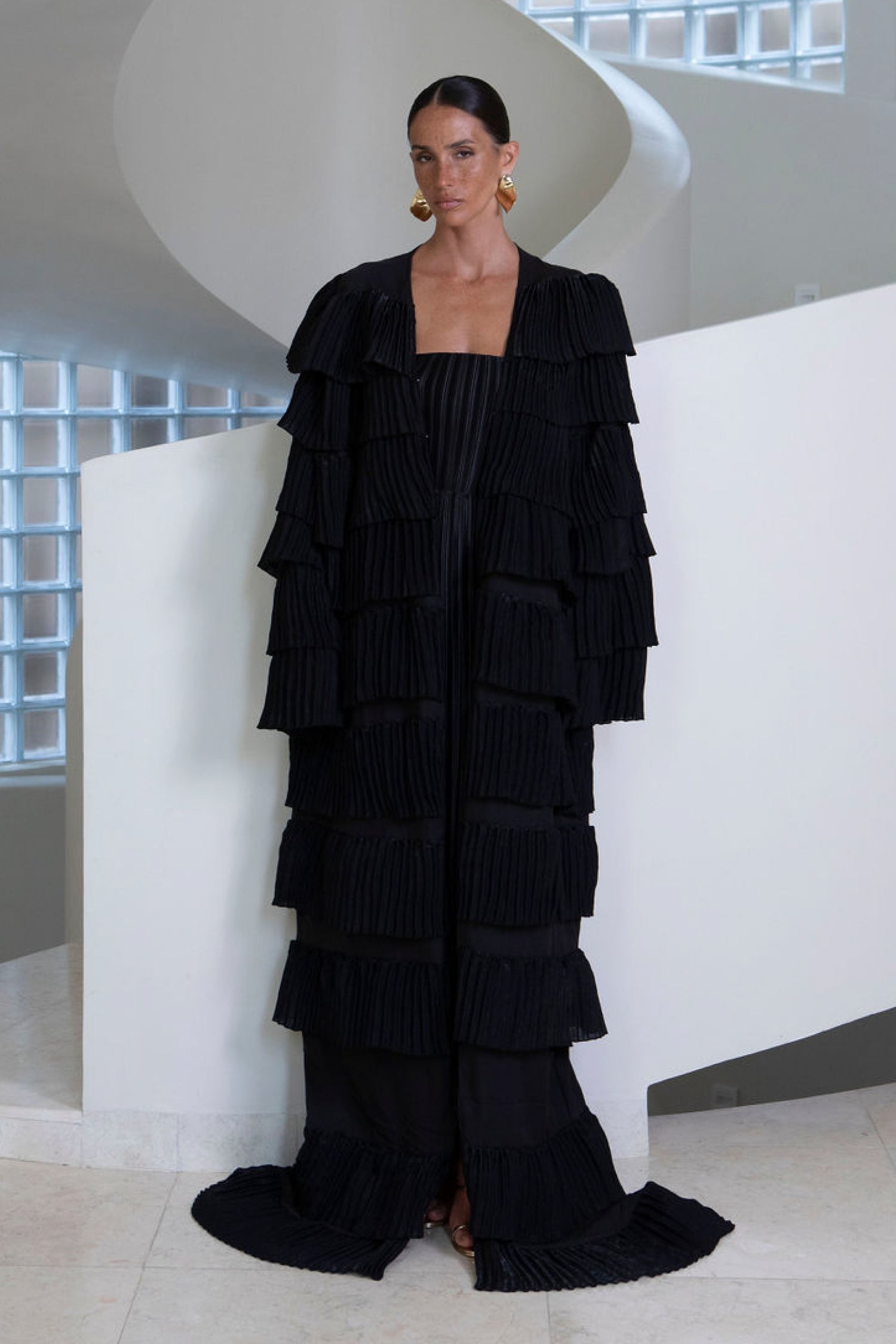 Goddess Cape Gown - Noir