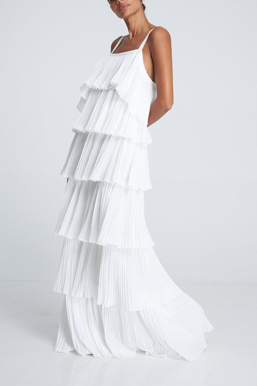 L´Idee ☆ Classique Pleated Tiered Gown