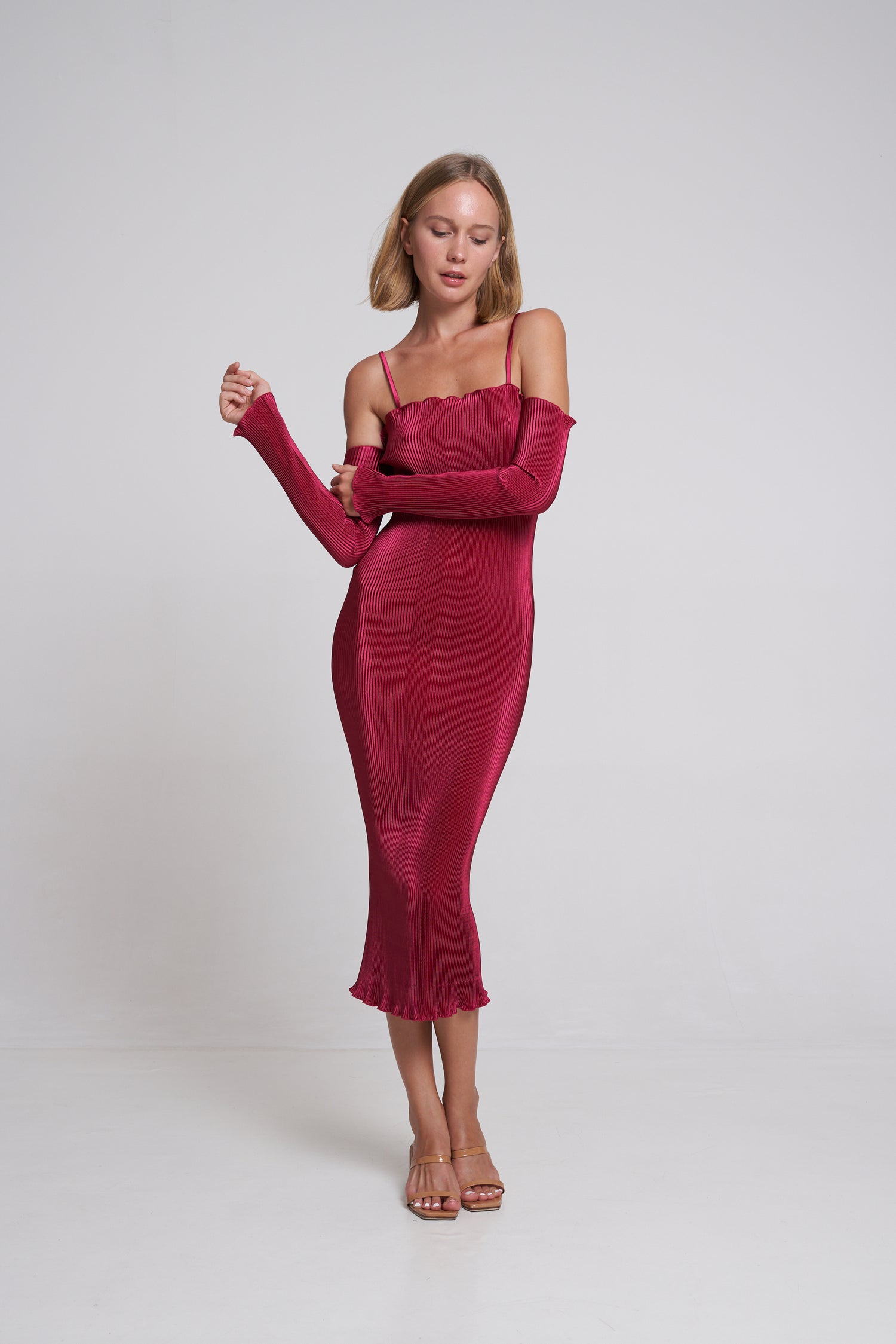 Le Cocktail Dress - Ruby